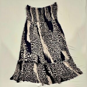 Daytrip Black and Cream Smocked Strapless Dress